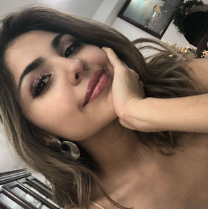 Meet your Posher, Vicky